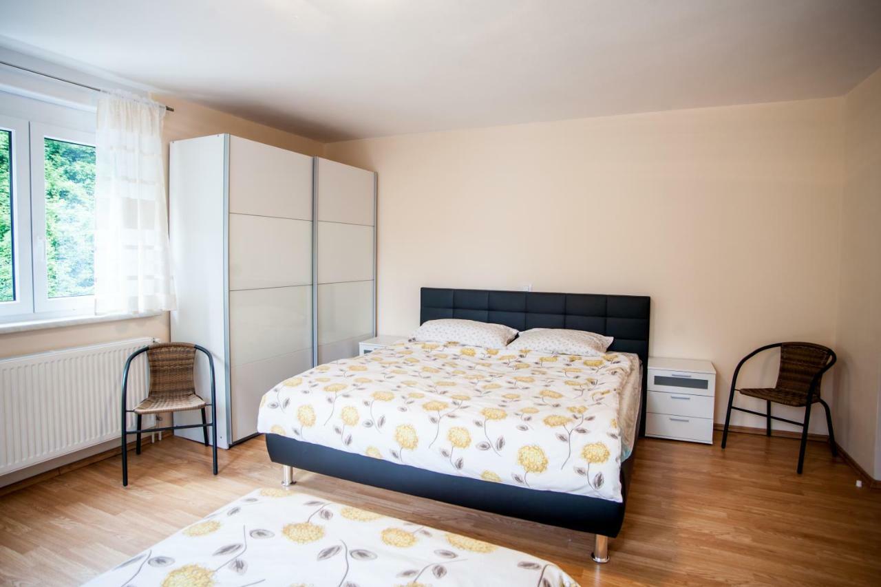 House Utrinek With Free Play Room, Jacuzzy And Garage Podbrdo Exterior photo
